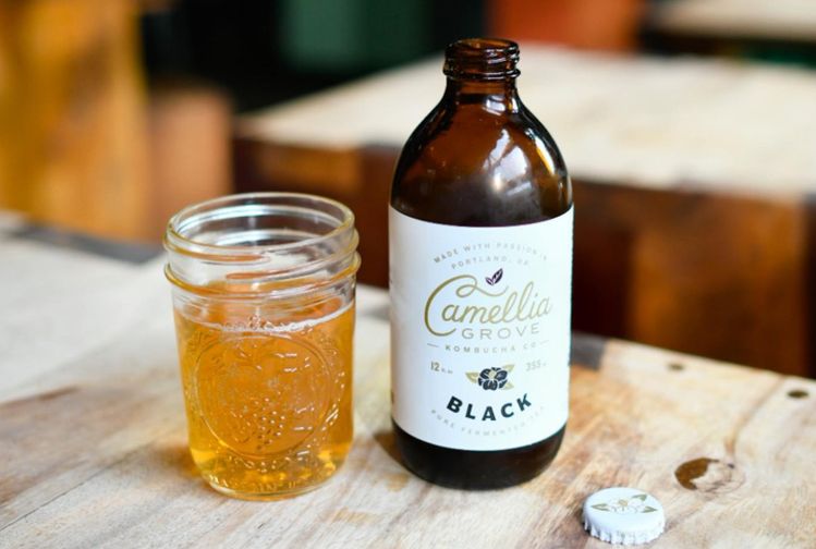 camelliagrove-bottle