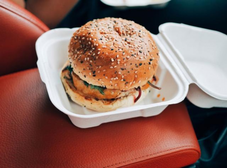 Restaurants are Saying Goodbye to Third-Party Delivery Apps