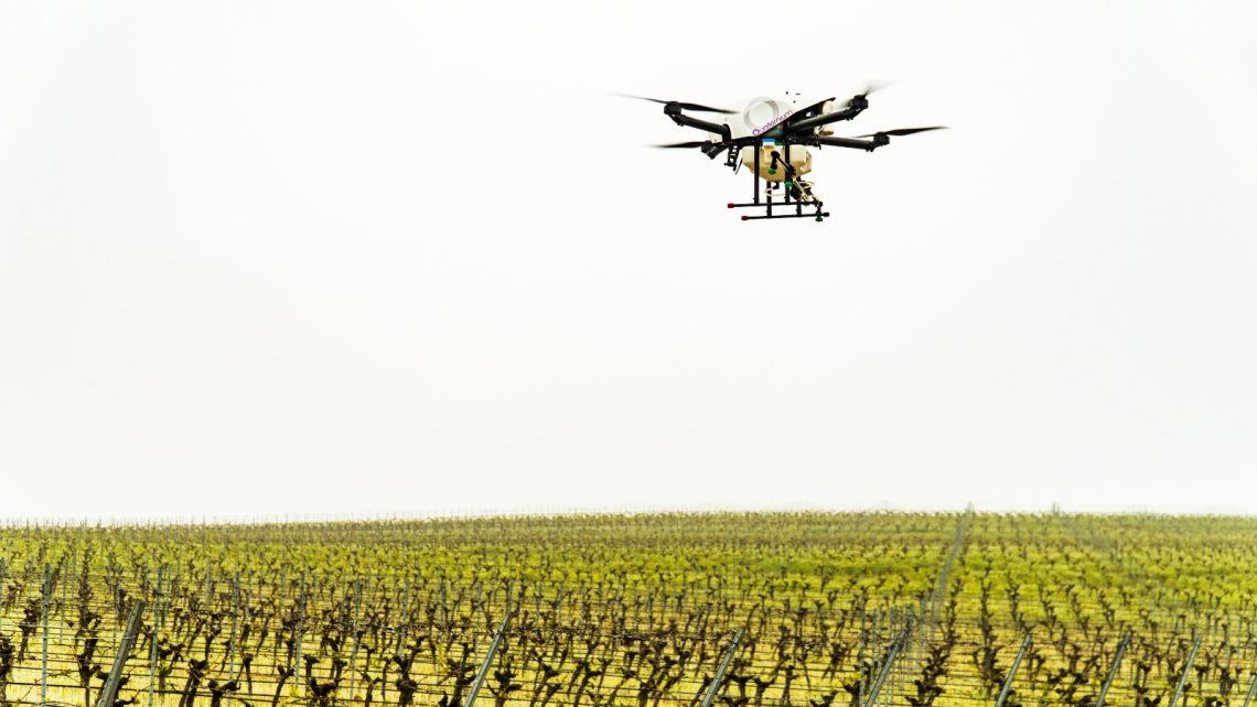 HYBRiX drone opens new opportunities for farmers – Quaternium